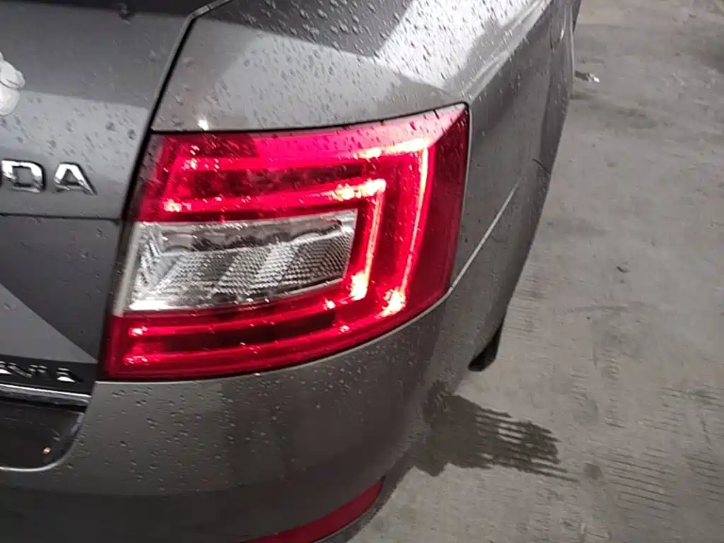 Skoda Octavia 2016 — фото 8