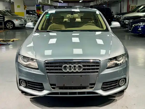 Audi A4L 2010
