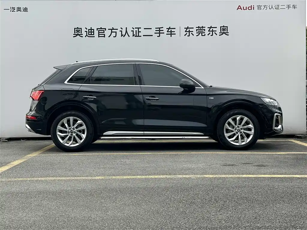 Audi Q5L 2022 — фото 3