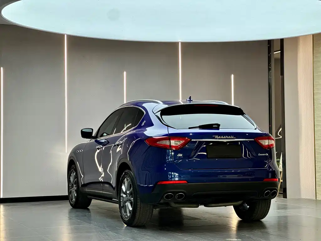 Maserati Levante 2021 — фото 10