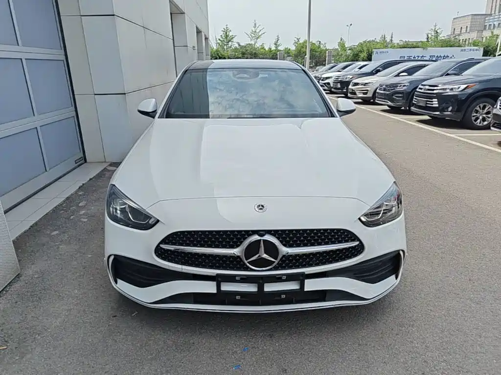 Mercedes-Benz C-Class 2023