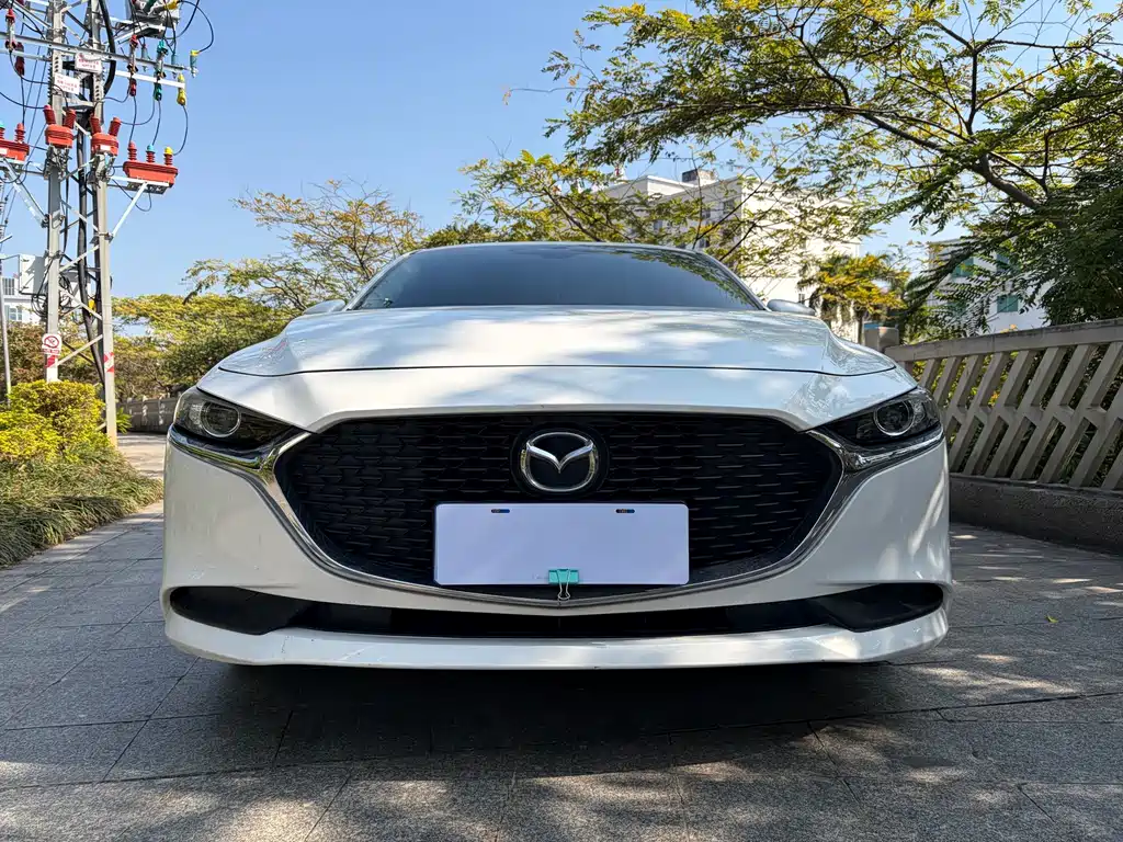 Mazda 3 Axela 2020