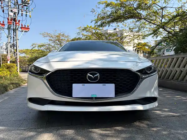 Mazda 3 Axela 2020