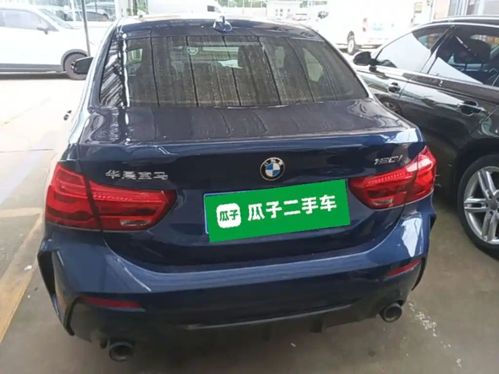 BMW 1 Series 2021