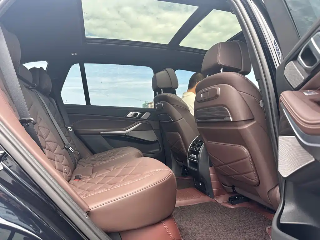 BMW X5 2025 — фото 14