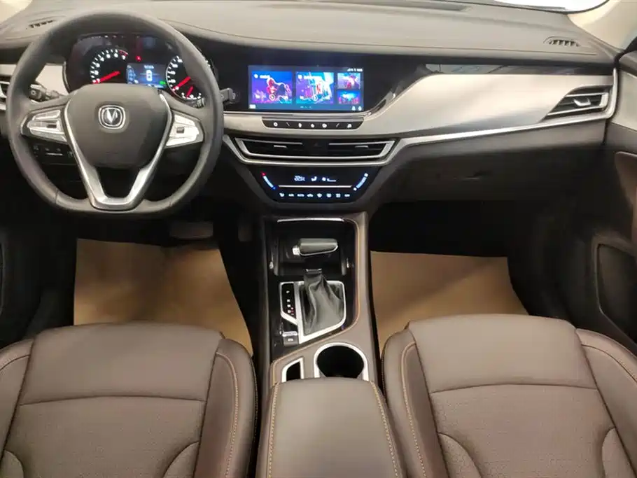 Changan CS35PLUS 2020 — фото 16