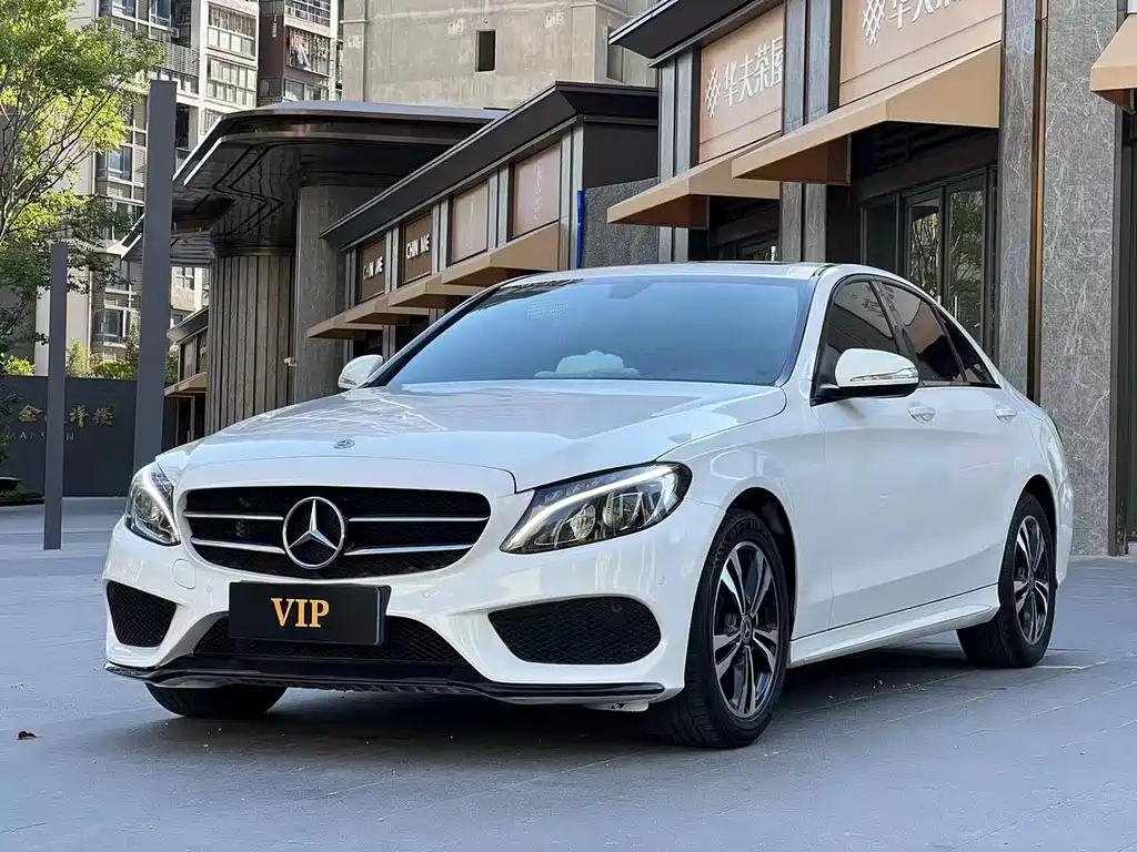 Mercedes-Benz C-Class 2018