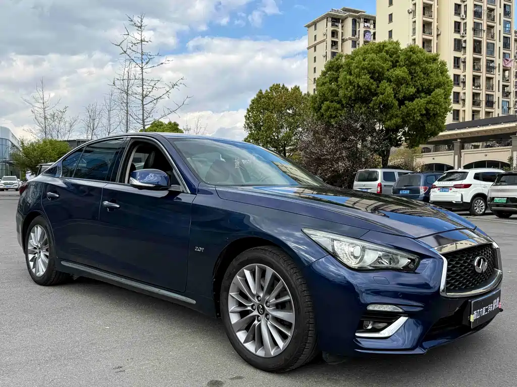 Infiniti Q50L 2019