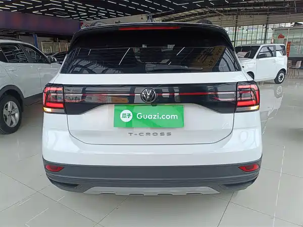 Volkswagen T-Cross 2023