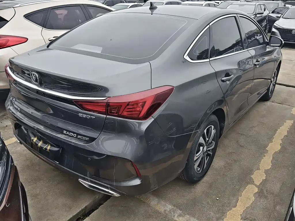 Changan Eado 2021 — фото 15