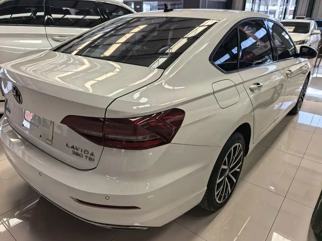 Volkswagen Lavida 2021