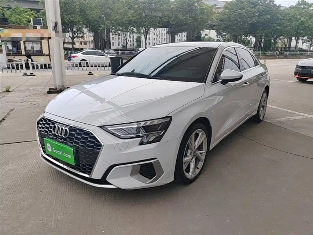 Audi A3 2022 — фото 2