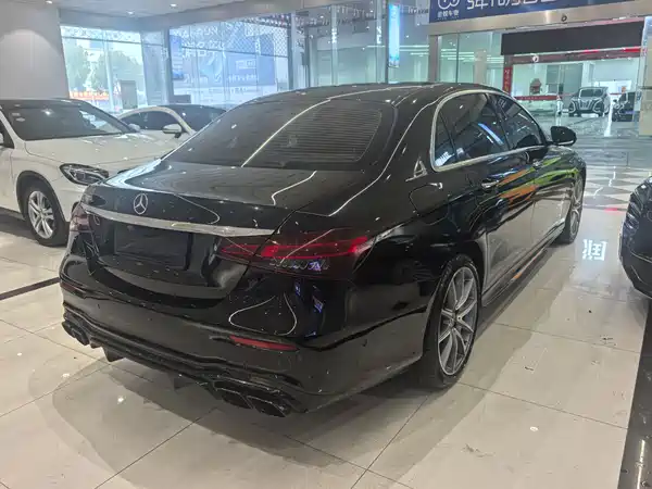 Mercedes-Benz E-Class 2021