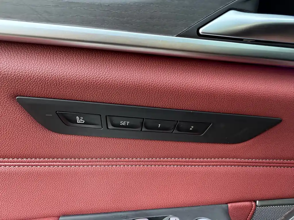 BMW 5 Series 2023