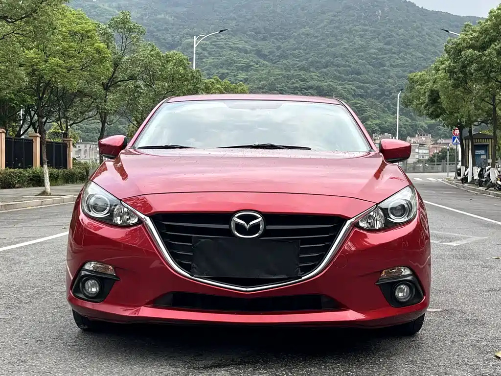 Mazda 3 Axela 2014 — фото 2