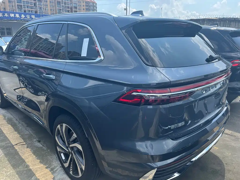 Geely Xingyue L 2024 — фото 11