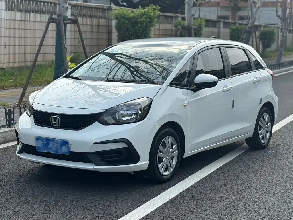 Honda Fit 2023 — фото 1
