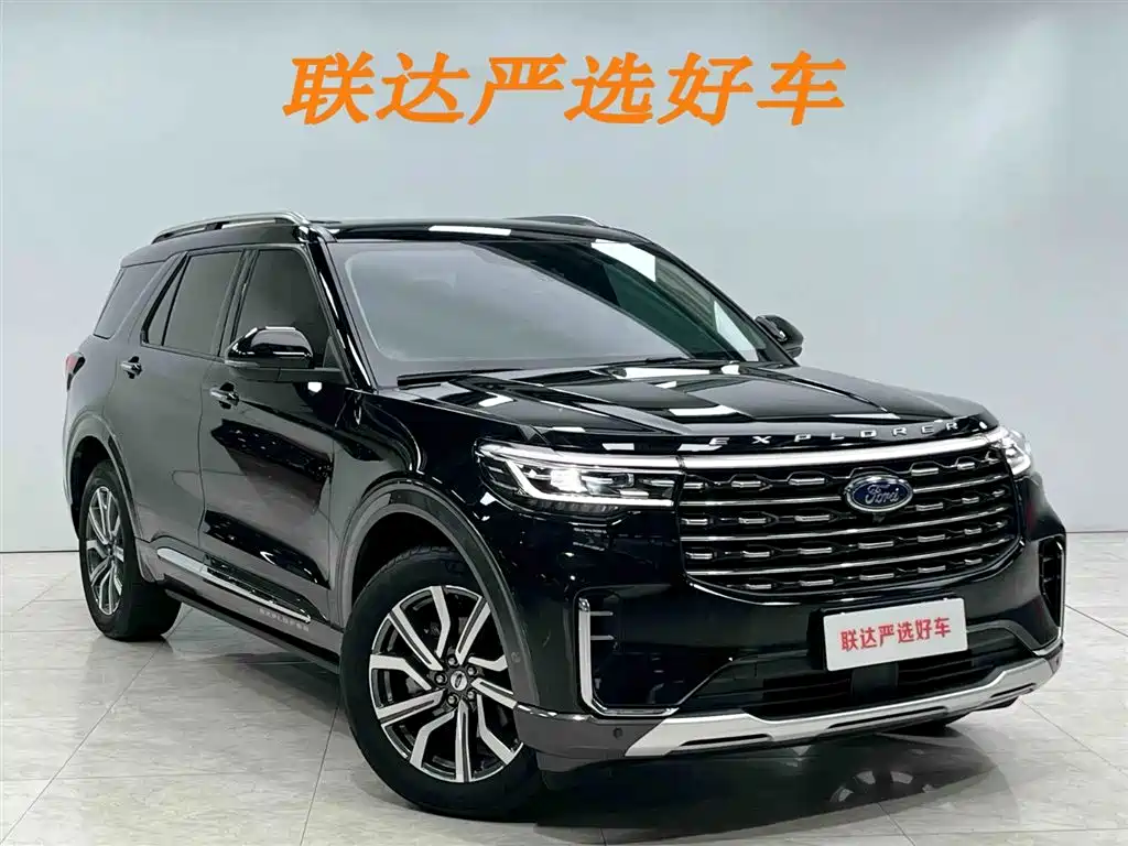 Ford Explorer 2023 — фото 24