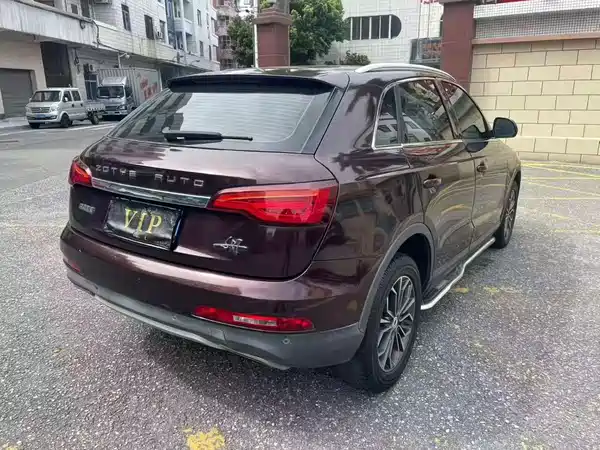 Zotye SR7 2018
