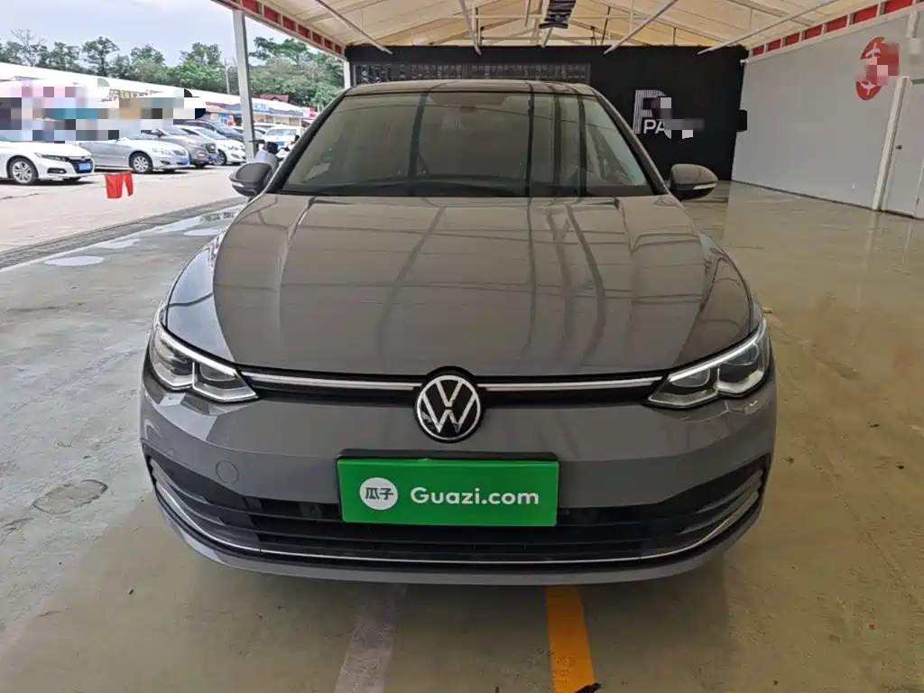 Volkswagen Golf 2023