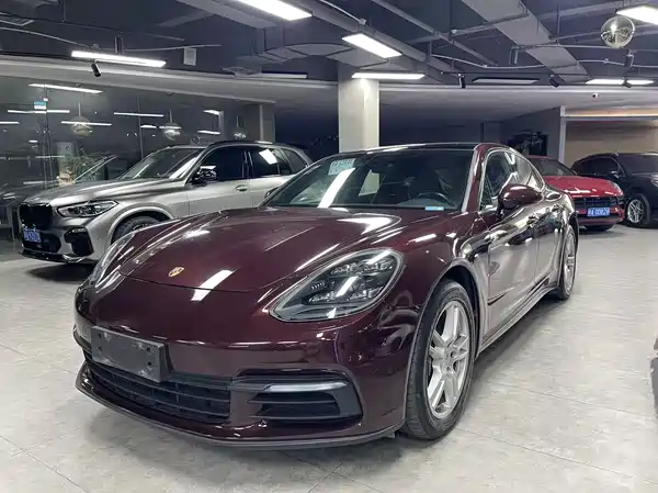 Porsche Panamera 2018