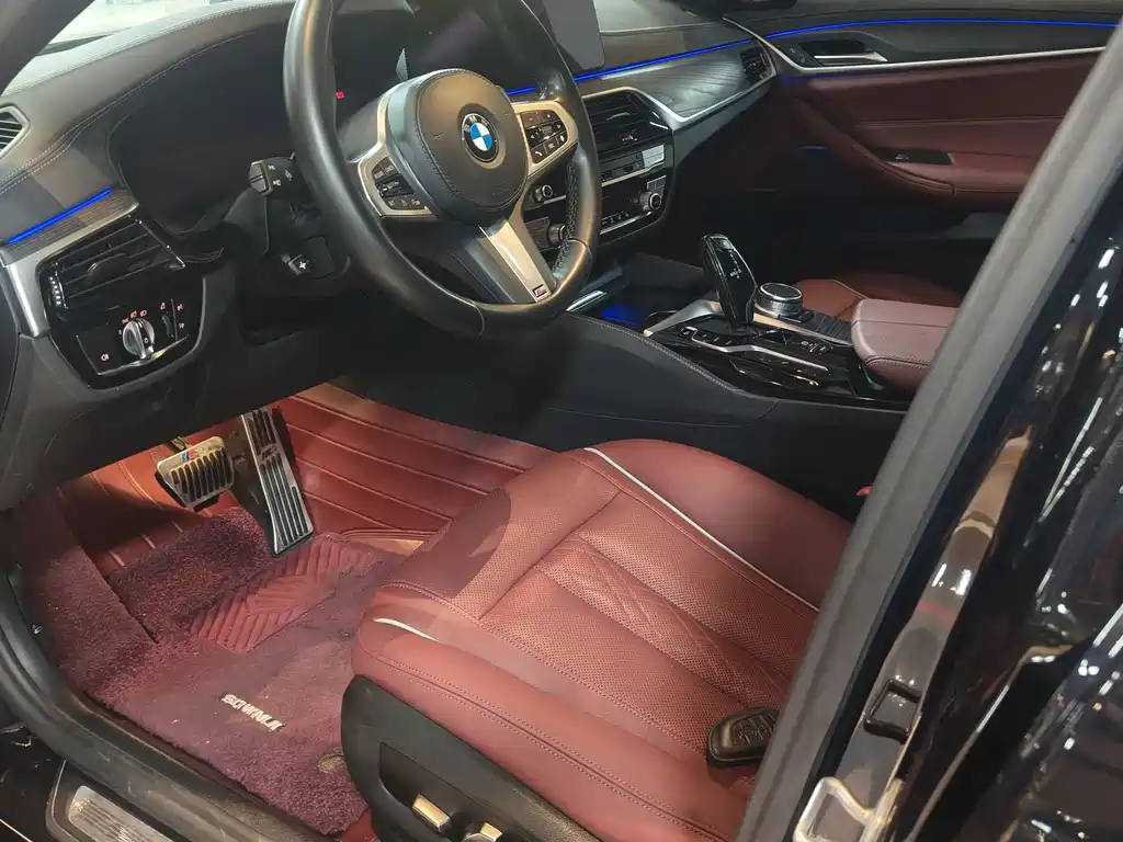 BMW 5 Series 2020