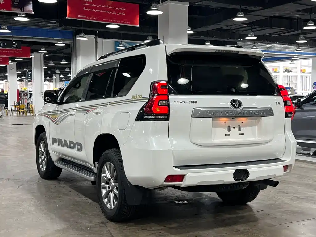 Toyota Prado 2018 — фото 6