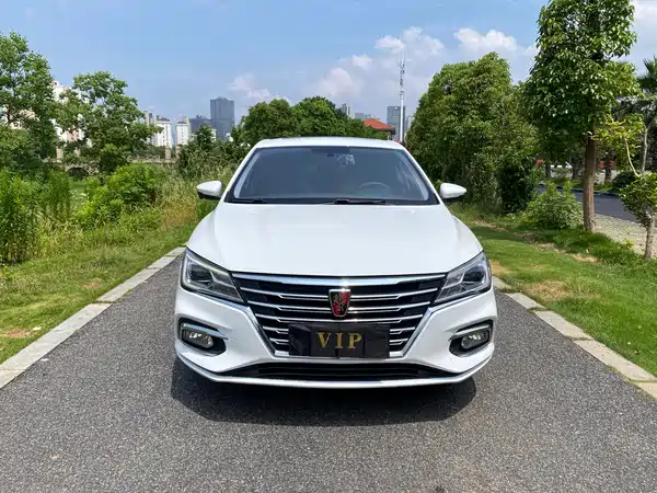 Roewe i5 2019