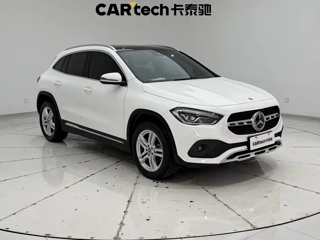 Mercedes-Benz GLA 2023 — фото 2