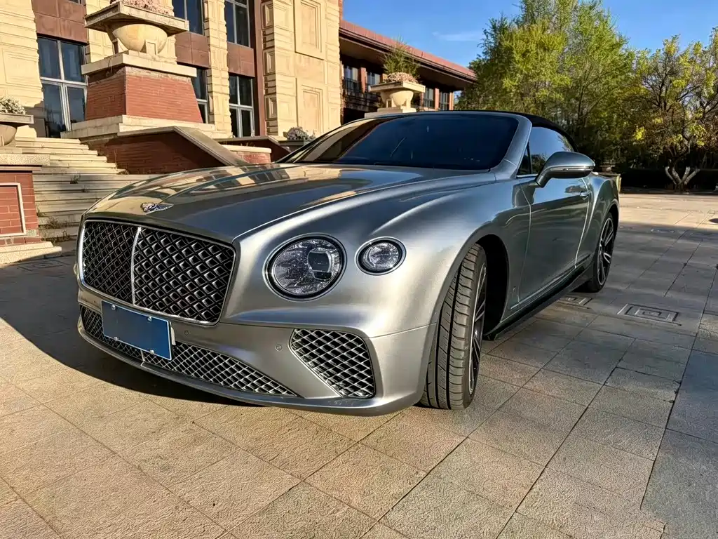 Bentley Continental 2013 — фото 1