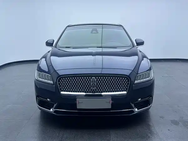 Lincoln Continental 2018