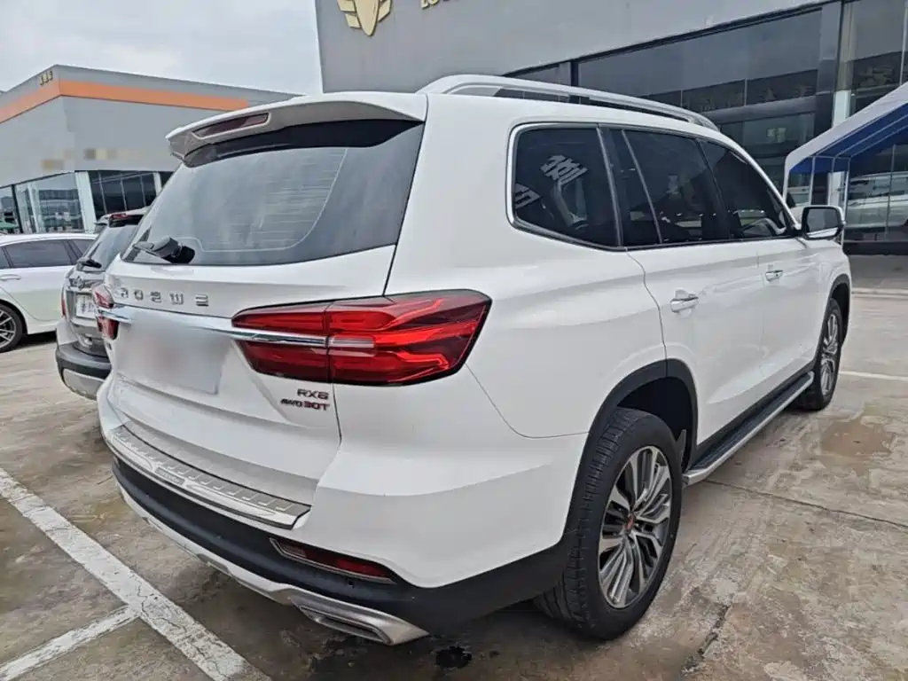 Roewe RX8 2018