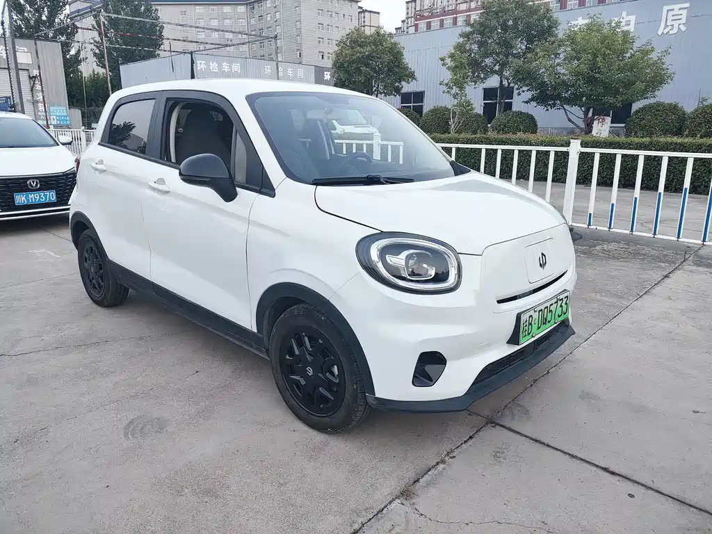 Leapmotor Zero Running T03 2025