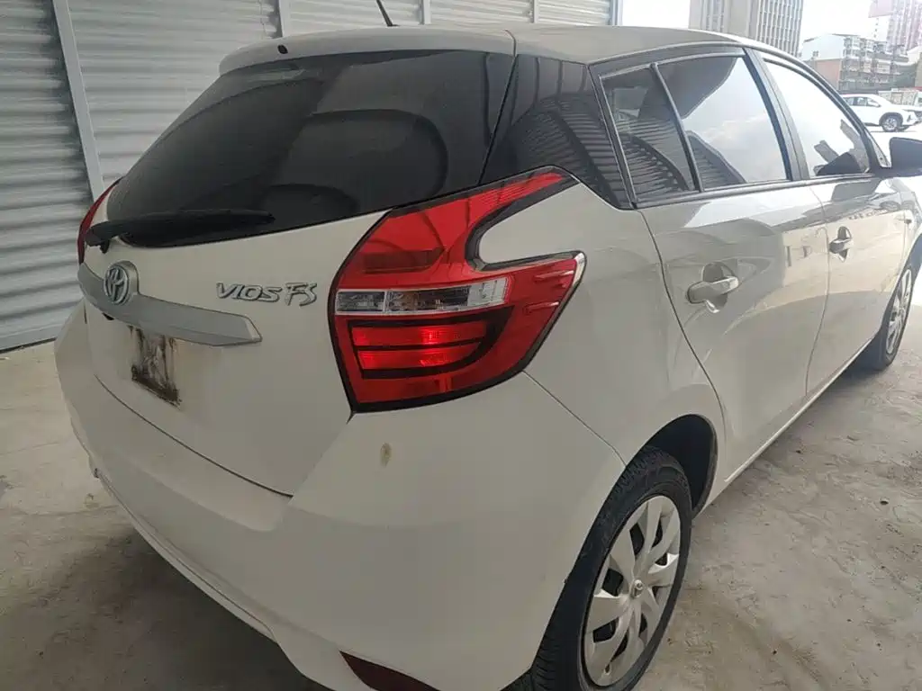 Toyota Vios FS 2017 — фото 8