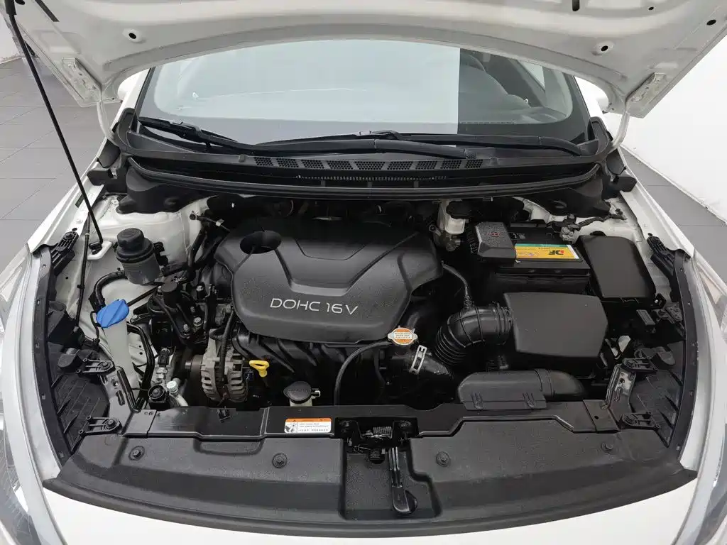 Kia K3 2016