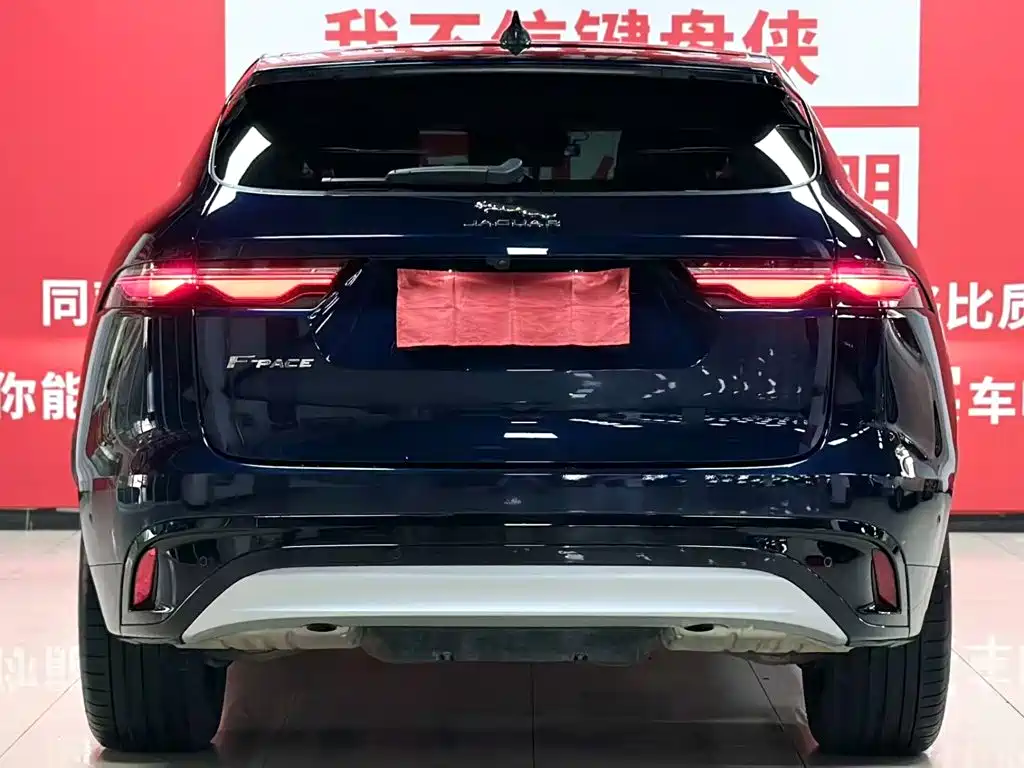 Jaguar F-PACE 2022 — фото 5