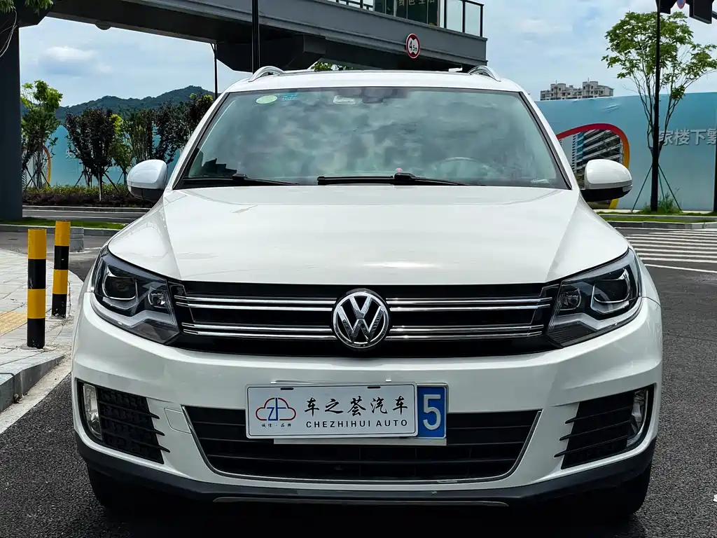 Volkswagen Tiguan 2015 — фото 15