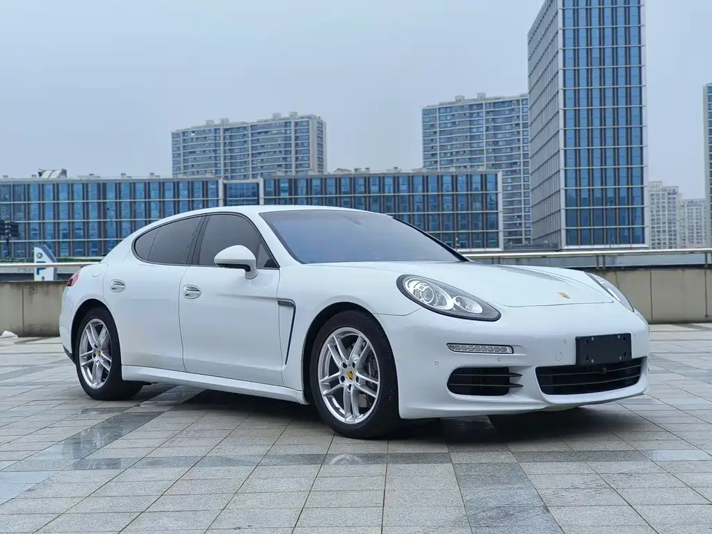 Porsche Panamera 2016 — фото 2