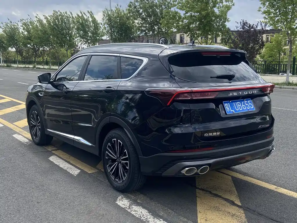Jetour X70 PLUS 2022 — фото 14