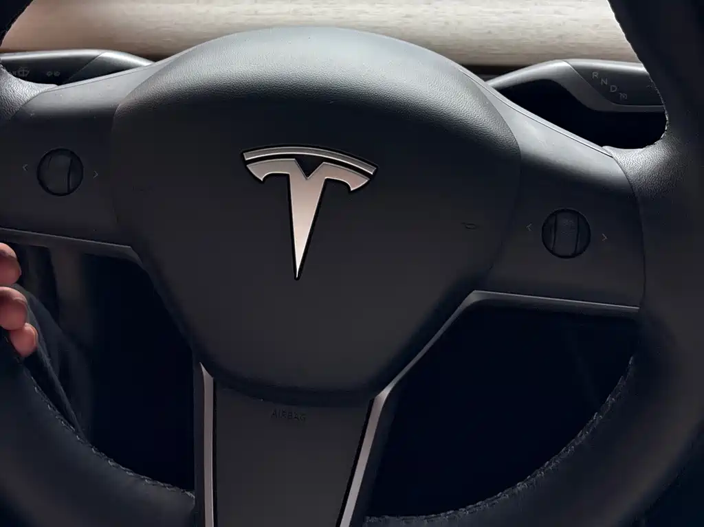 Tesla Model 3 2021 — фото 9