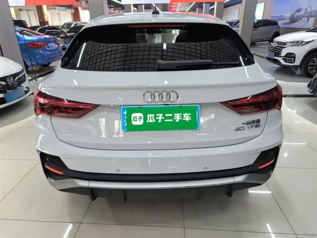 Audi Q3 Sportback 2021 — фото 6