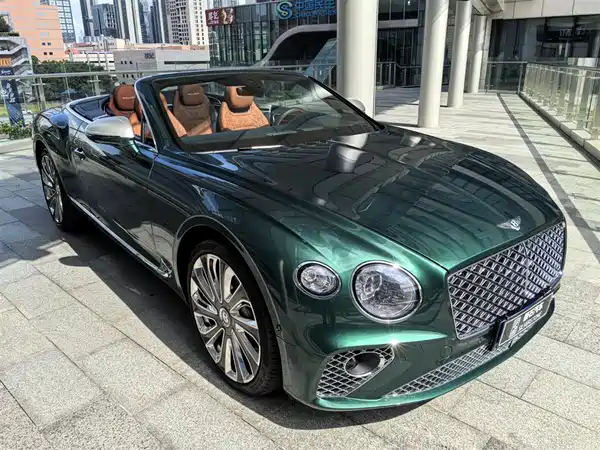 Bentley Continental 2022