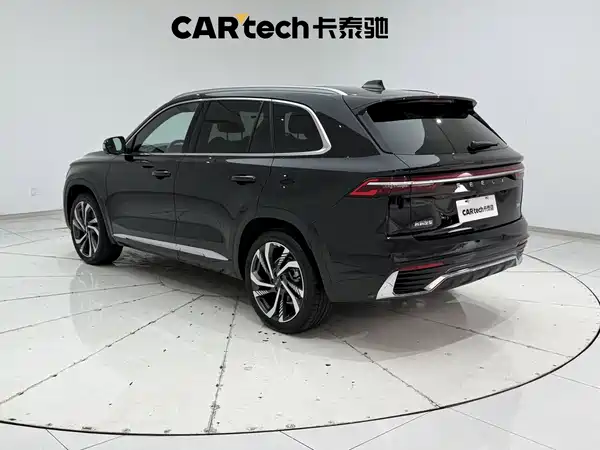Geely Xingyue L 2024