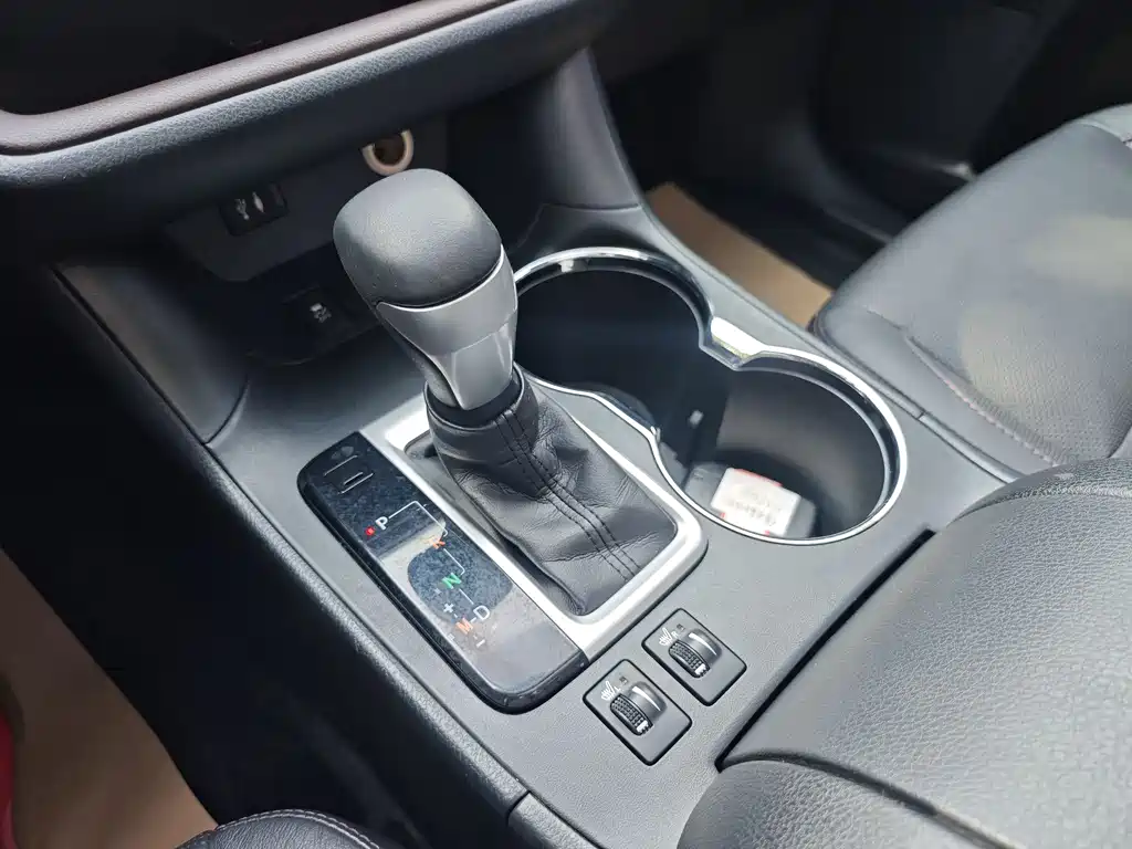 Toyota Highlander 2017 — фото 13