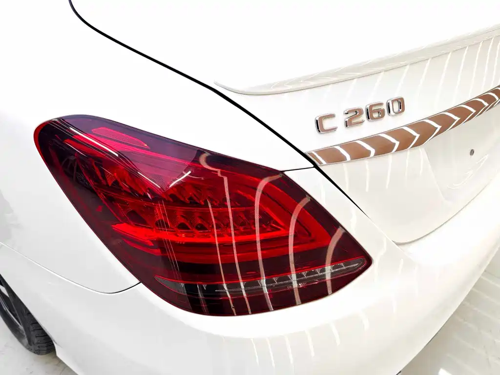 Mercedes-Benz C-Class 2019 — фото 13
