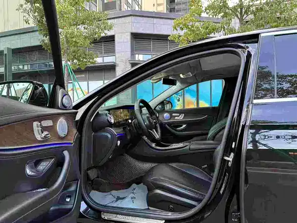 Mercedes-Benz E-Class 2019