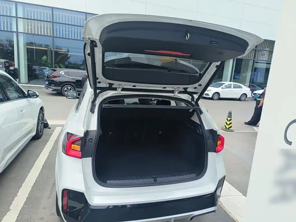 BMW X1 2025 — фото 19