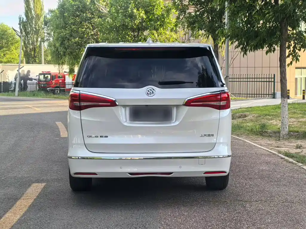 Buick GL8 2018