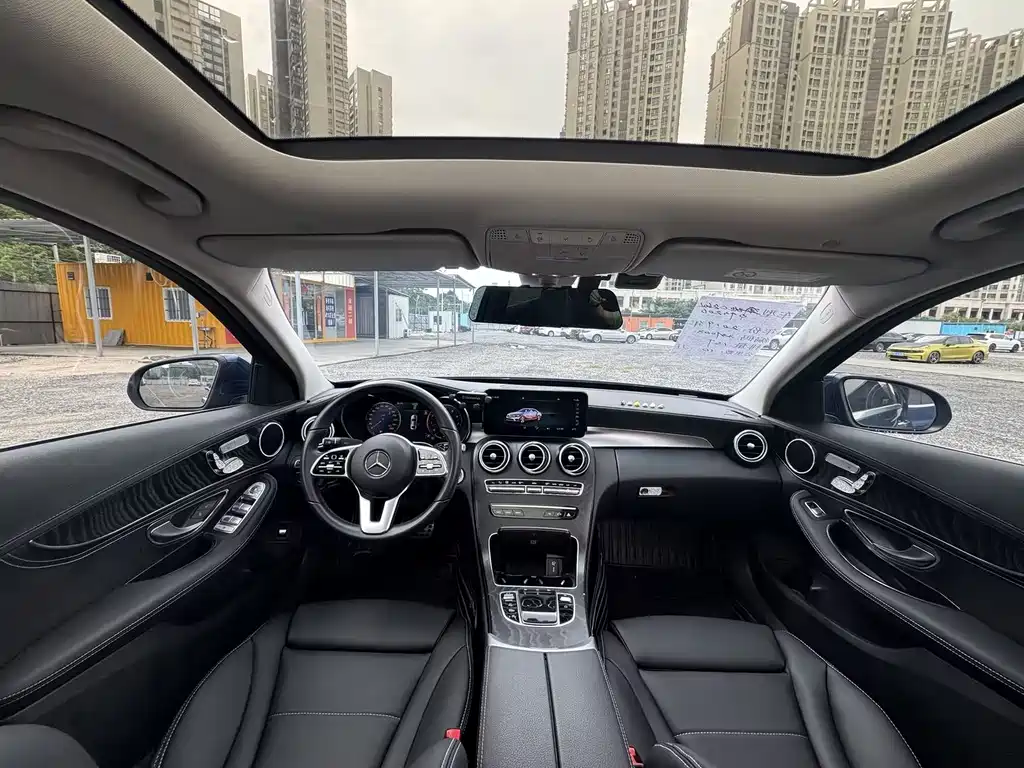 Mercedes-Benz C-Class 2019 — фото 5