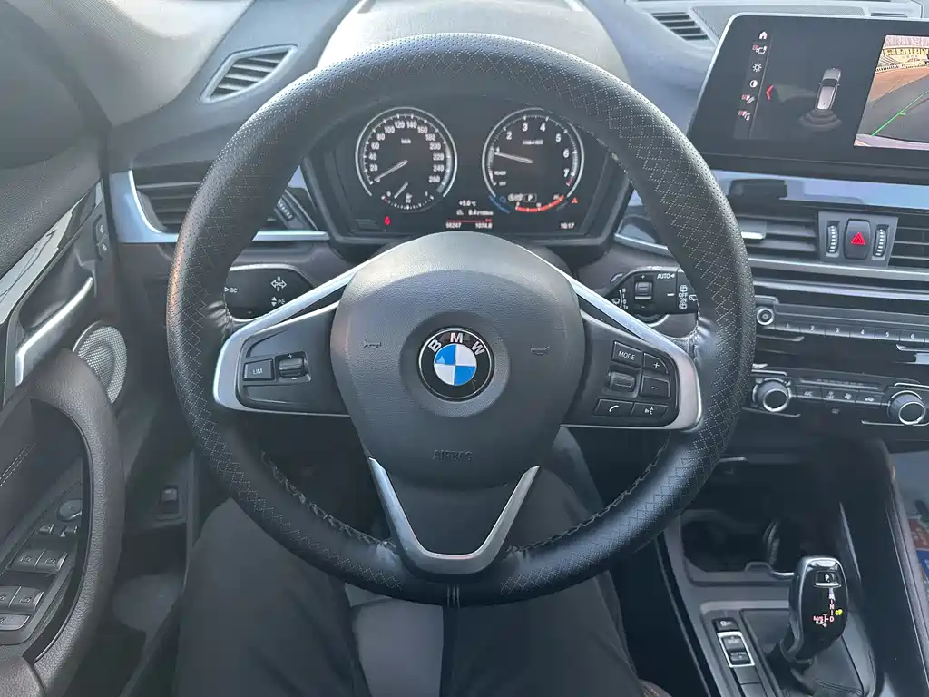BMW X1 2021 — фото 9